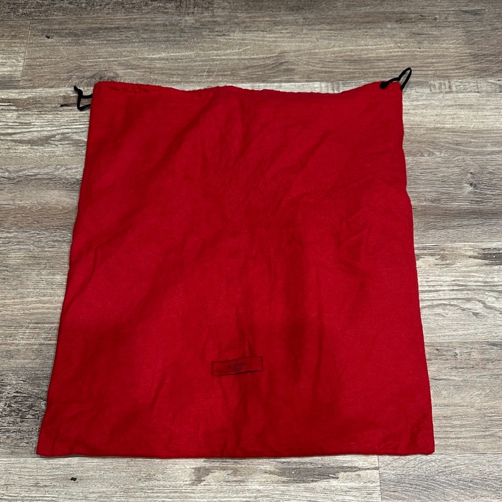 LARGE VALENTINO DUSTER BAG